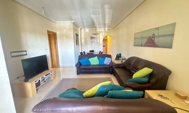 Sale - Apartment - Jacarilla