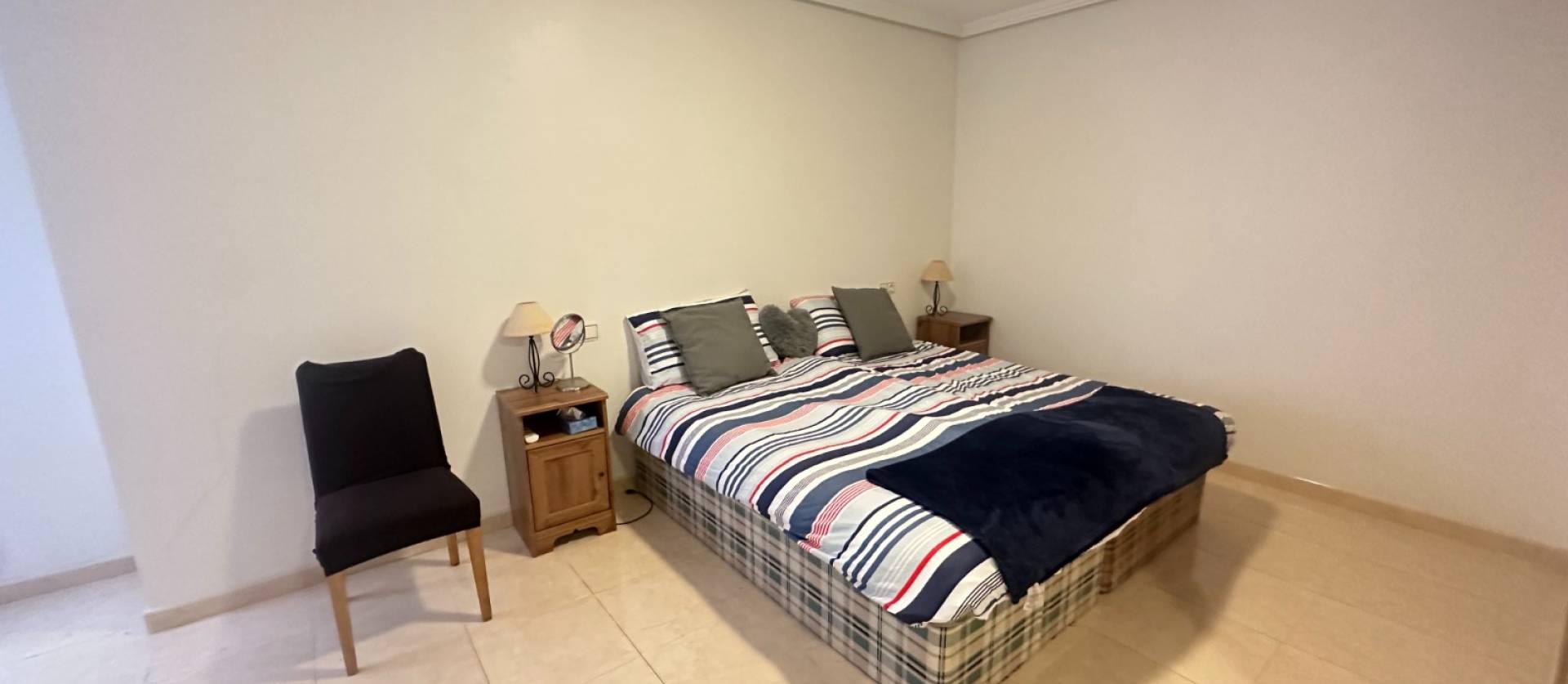 Sale - Apartment - Jacarilla