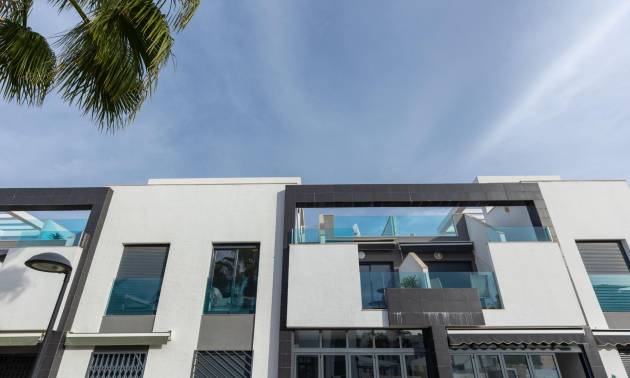 Sale - Bungalow - Torrevieja - Los Balcones - Los Altos del Edén