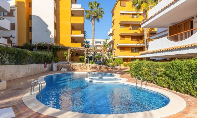 Bestaande woningen - Appartment - Torrevieja - Punta Prima