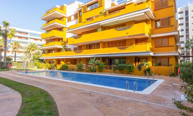 Bestaande woningen - Appartment - Torrevieja - Punta Prima