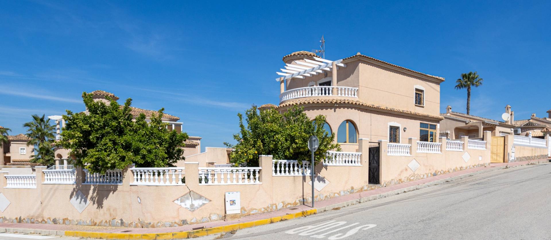 Venta - Villa - Benijofar