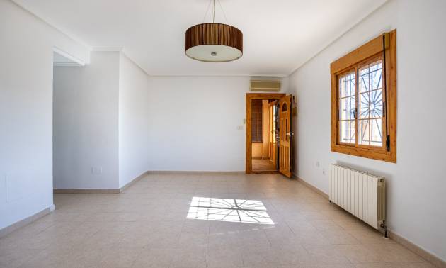 Venta - Villa - Benijofar