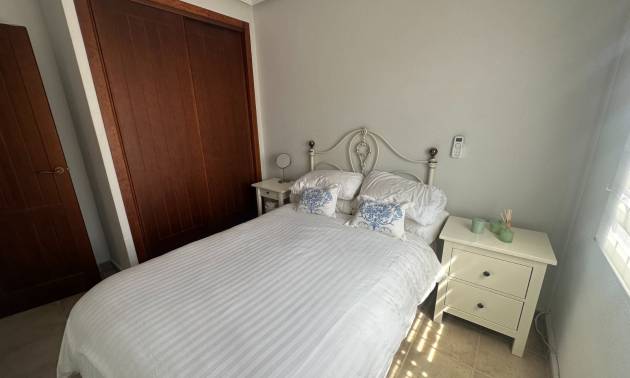 Sale - Apartment - Torrevieja - Aguas Nuevas