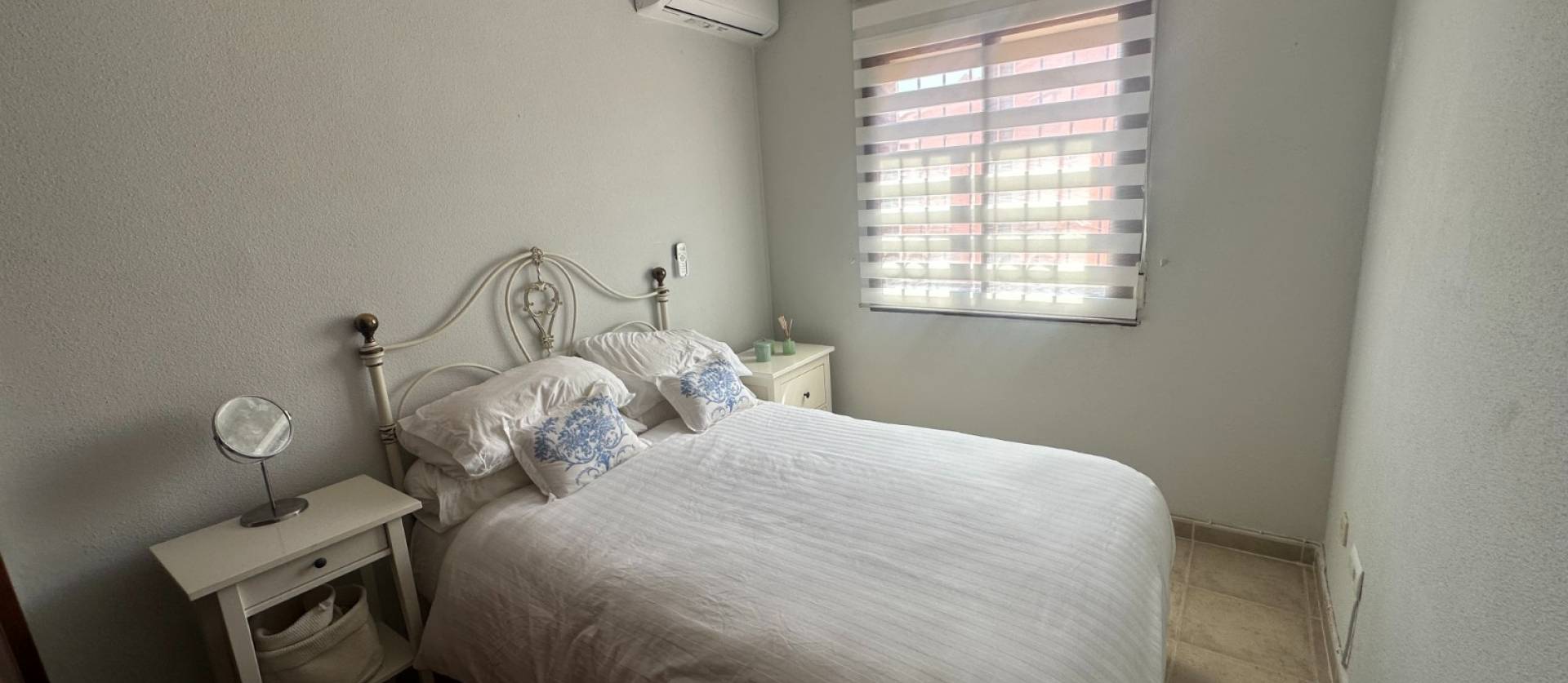 Sale - Apartment - Torrevieja - Aguas Nuevas