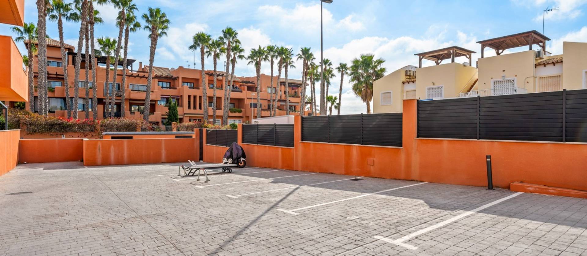 Sale - Apartments - Orihuela Costa - Villamartín