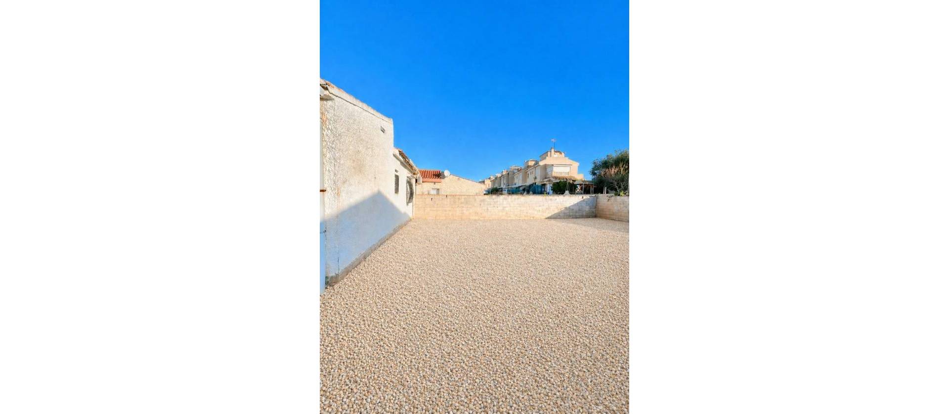Venta - Villa - Torrevieja - Aguas Nuevas