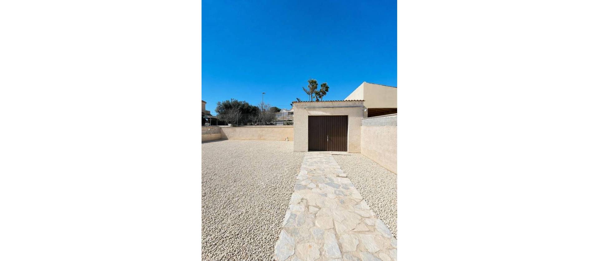 Venta - Villa - Torrevieja - Aguas Nuevas