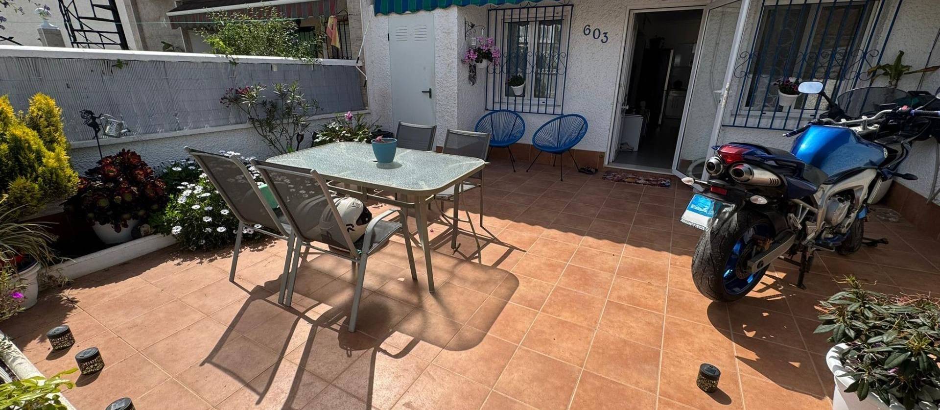 Sale - Bungalow - Torrevieja - La Siesta - El Salado - Torreta