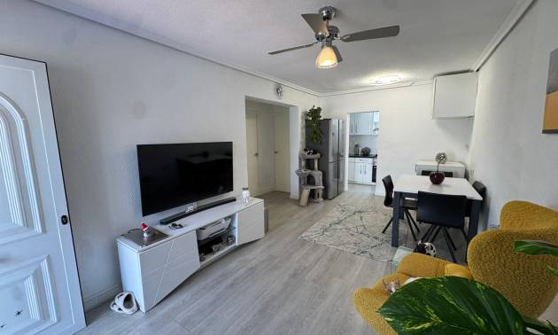 Sale - Bungalow - Torrevieja - La Siesta - El Salado - Torreta