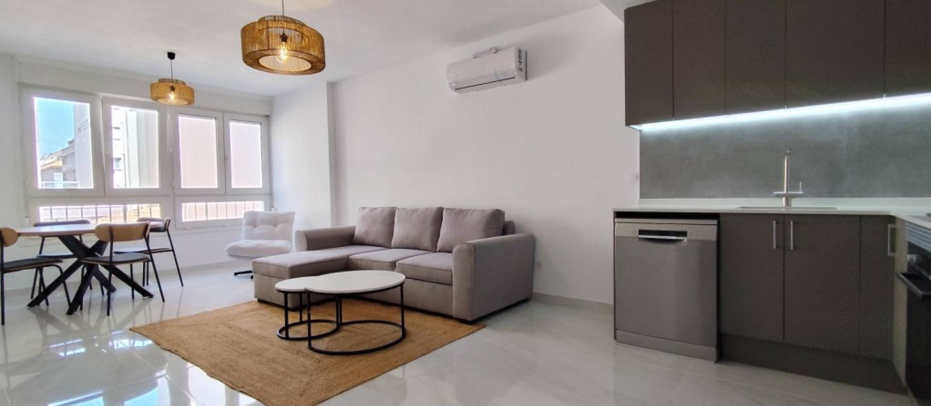 Sale - Apartment - Torrevieja