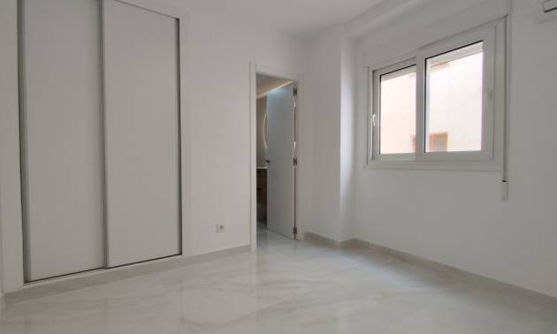 Sale - Apartment - Torrevieja