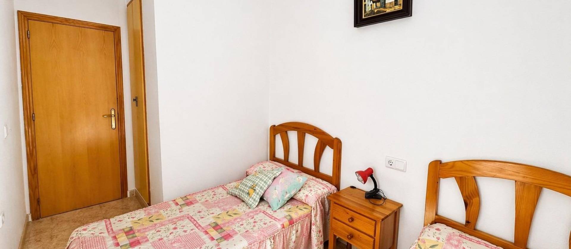 Sale - Apartment - Torrevieja - Centro