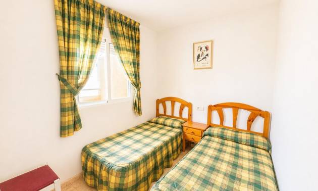 Sale - Apartment - Torrevieja - Centro