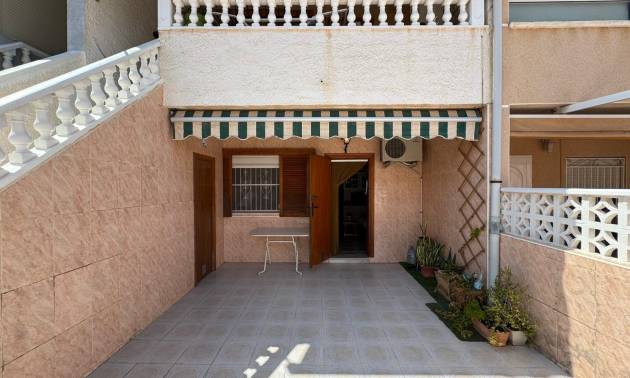 Venta - Bungalow - Torrevieja - Playa de los Naufragos