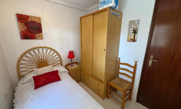 Venta - Bungalow - Torrevieja - Playa de los Naufragos