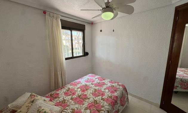 Venta - Bungalow - Torrevieja - Playa de los Naufragos