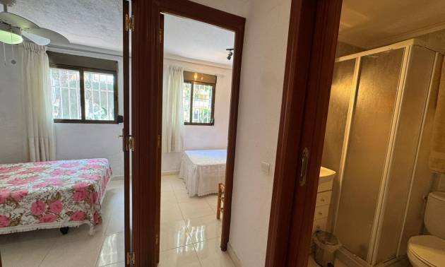 Venta - Bungalow - Torrevieja - Playa de los Naufragos