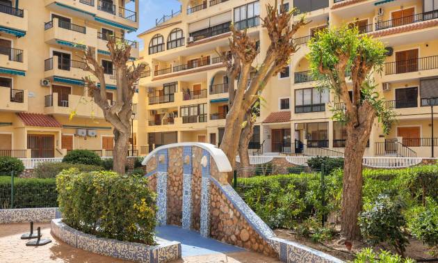 Bestaande woningen - Appartment - Torrevieja - La Mata
