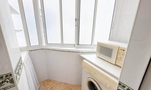 Venta - Apartment - Torrevieja - Estacion de autobuses