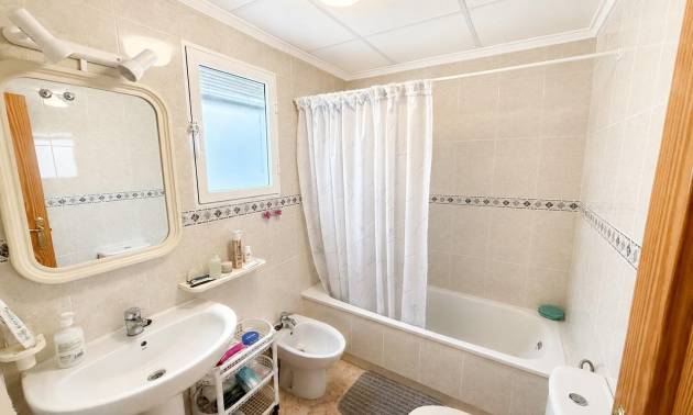 Venta - Apartment - Torrevieja - Estacion de autobuses