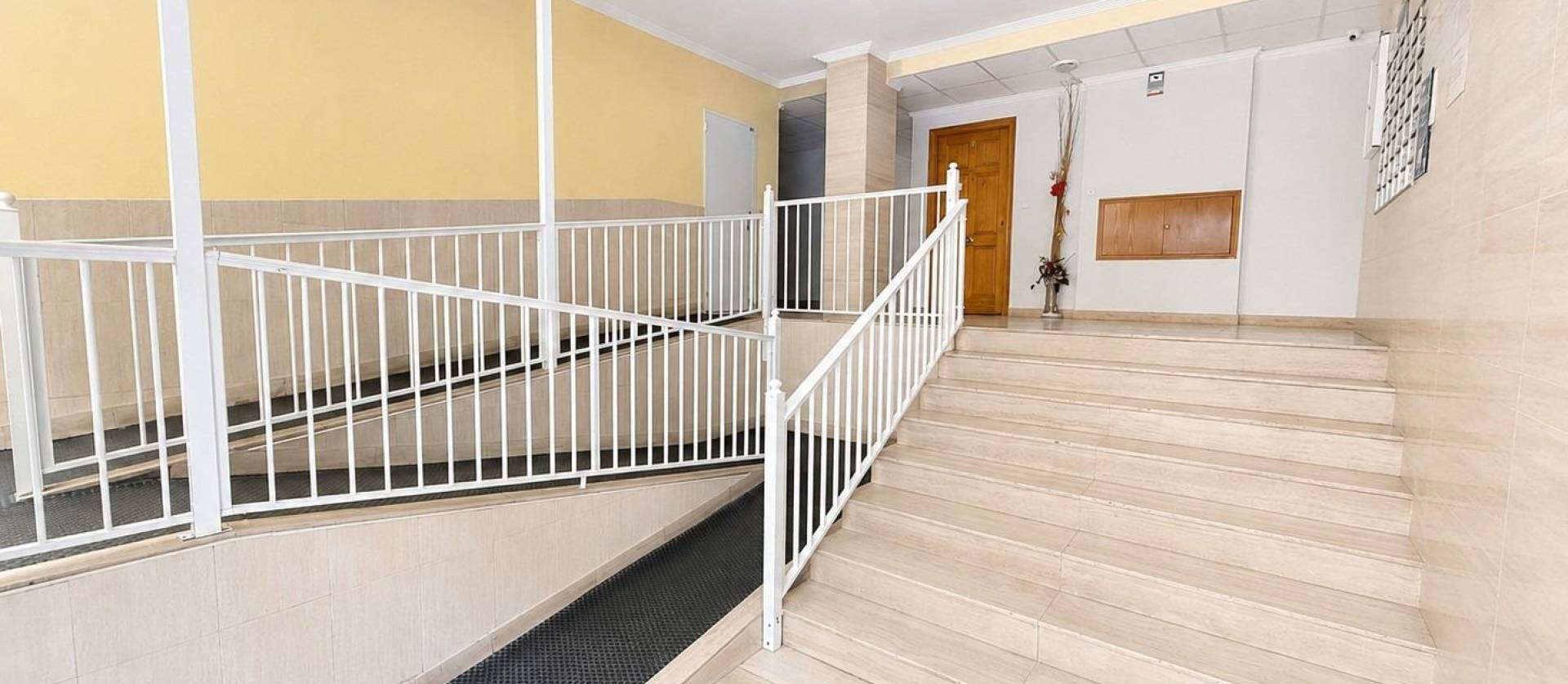 Venta - Apartment - Torrevieja - Estacion de autobuses