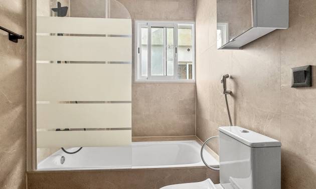 Bestaande woningen - Appartment - Torrevieja