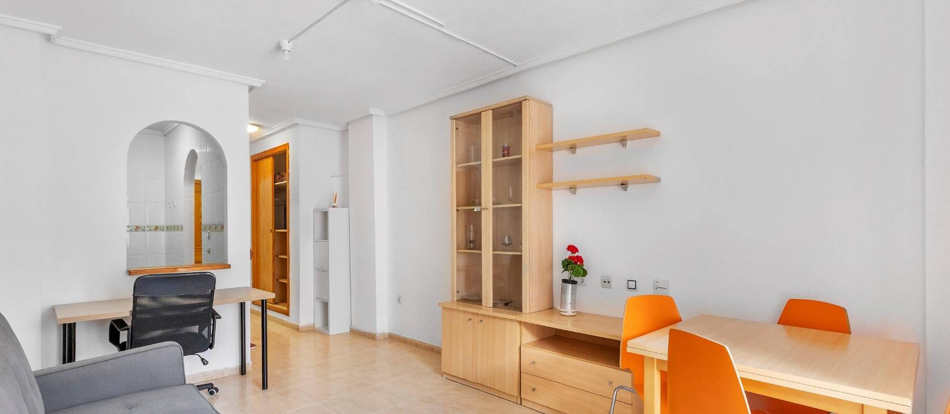 Revente - Apartment - Torrevieja - Estacion de autobuses