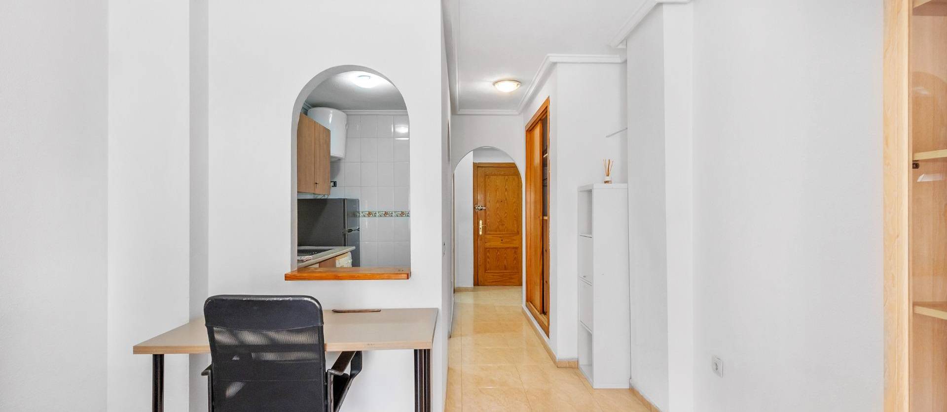 Revente - Apartment - Torrevieja - Estacion de autobuses