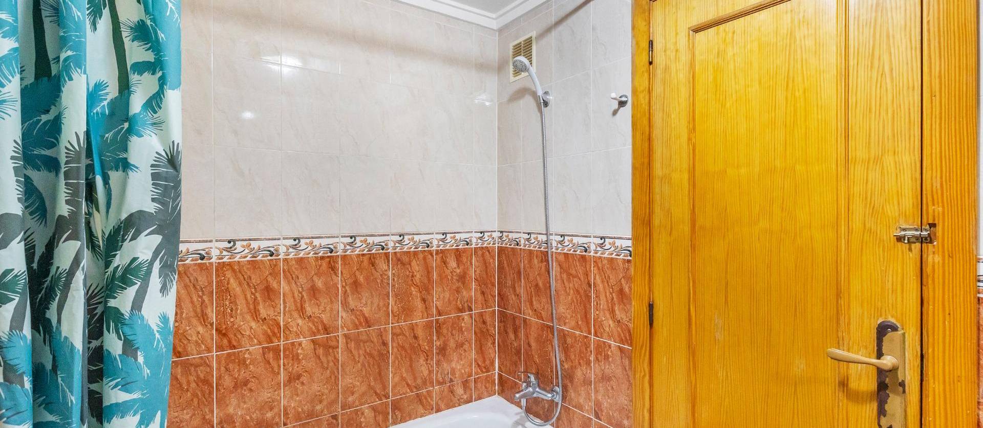 Revente - Apartment - Torrevieja - Estacion de autobuses