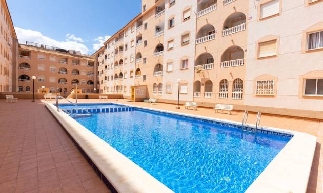 Revente - Apartment - Torrevieja - Estacion de autobuses