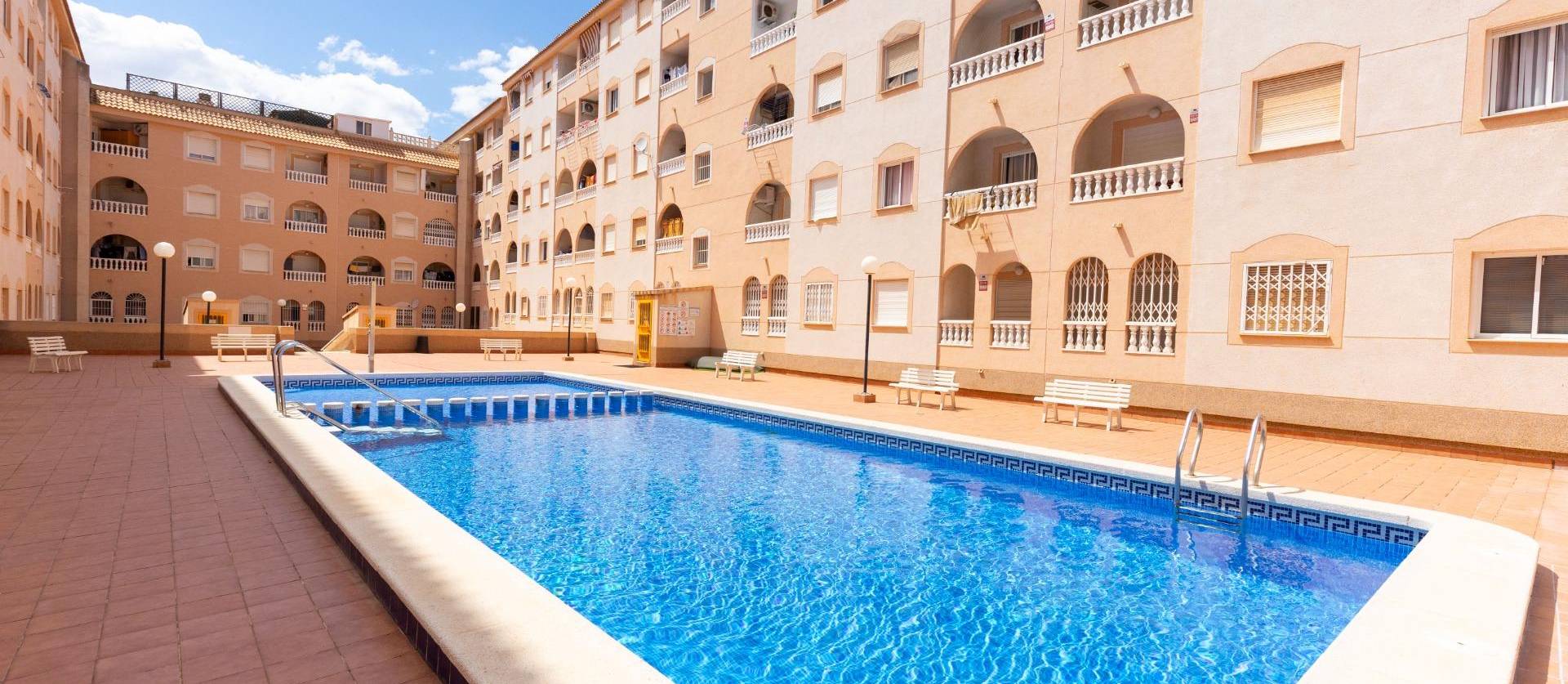 Revente - Apartment - Torrevieja - Estacion de autobuses