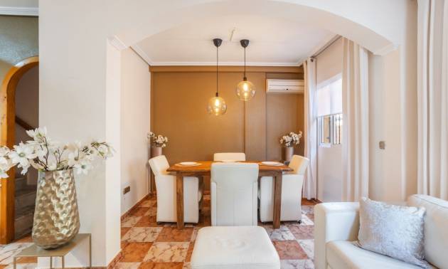 Bestaande woningen - Villa - Orihuela Costa - La Regia