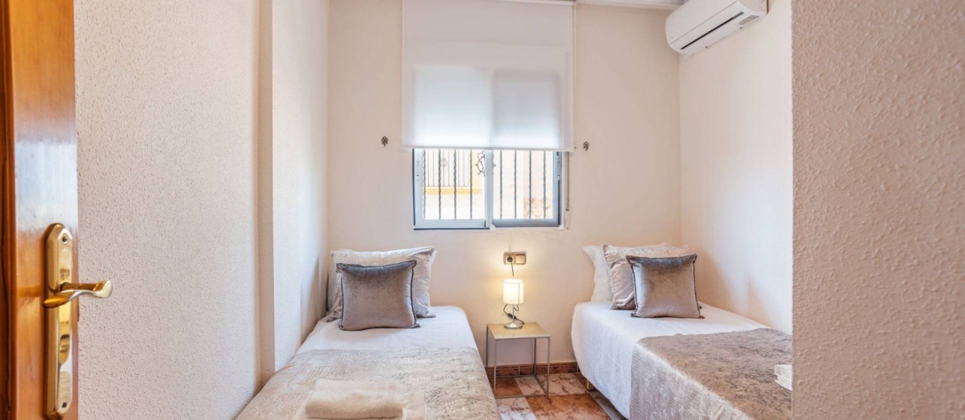 Bestaande woningen - Villa - Orihuela Costa - La Regia