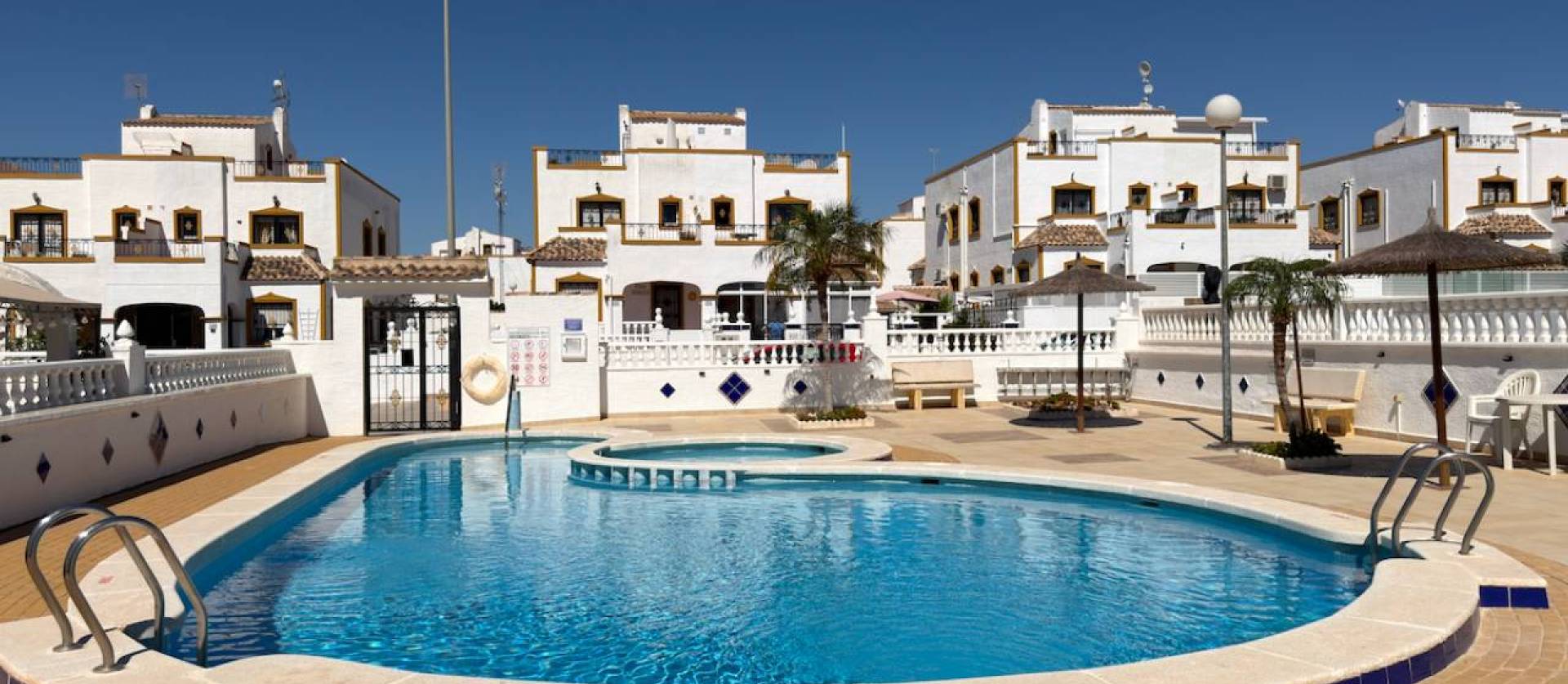 Sale - Villa - Vistabella