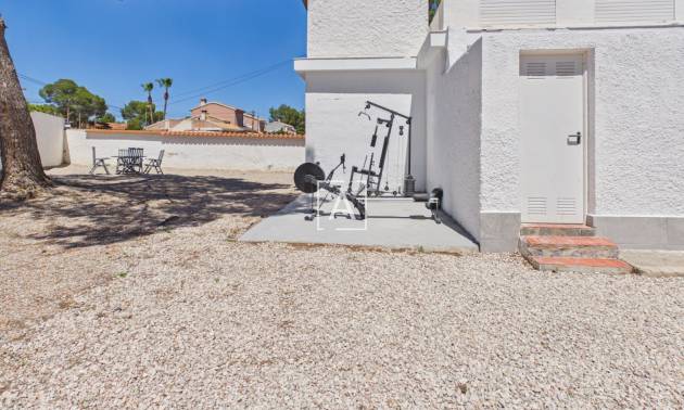 Sale - 4. House - Detached Villa - Pinar de Campoverde