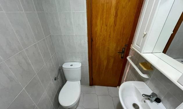 Sale - Apartment - Torrevieja - Centro