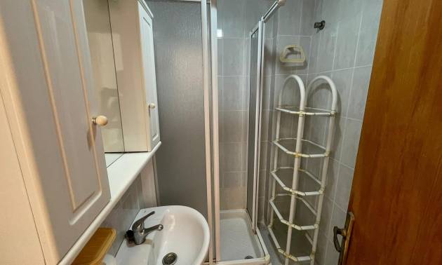 Sale - Apartment - Torrevieja - Centro