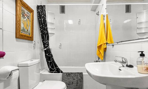 Bestaande woningen - Appartment - Torrevieja - Mar Azul