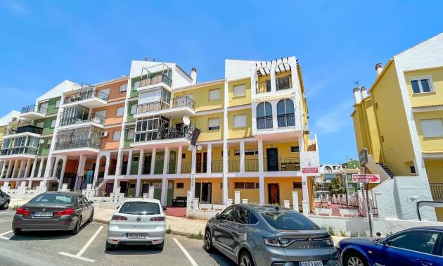 Bestaande woningen - Appartment - Torrevieja - Mar Azul