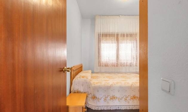 Sale - Apartment - Torrevieja - Estacion de autobuses