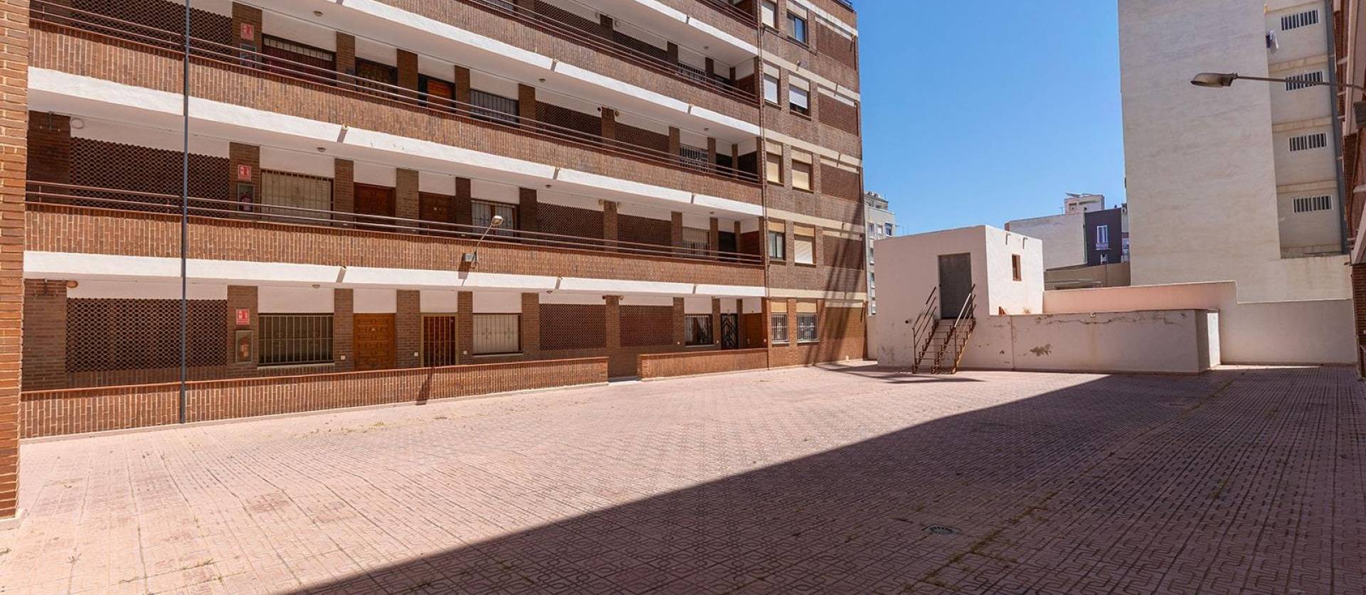 Sale - Apartment - Torrevieja - Estacion de autobuses