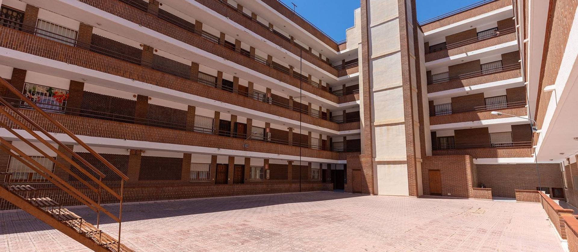 Sale - Apartment - Torrevieja - Estacion de autobuses