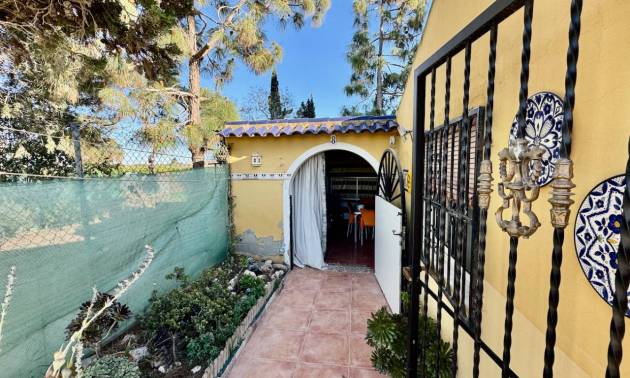 Sale - Country House - Guardamar del Segura