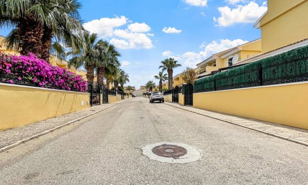 Venta - Villa - Orihuela Costa - Los Dolses