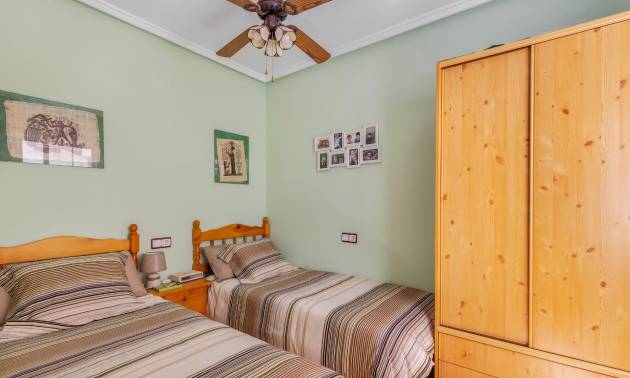 Sale - Apartment - Torrevieja - Estacion de autobuses