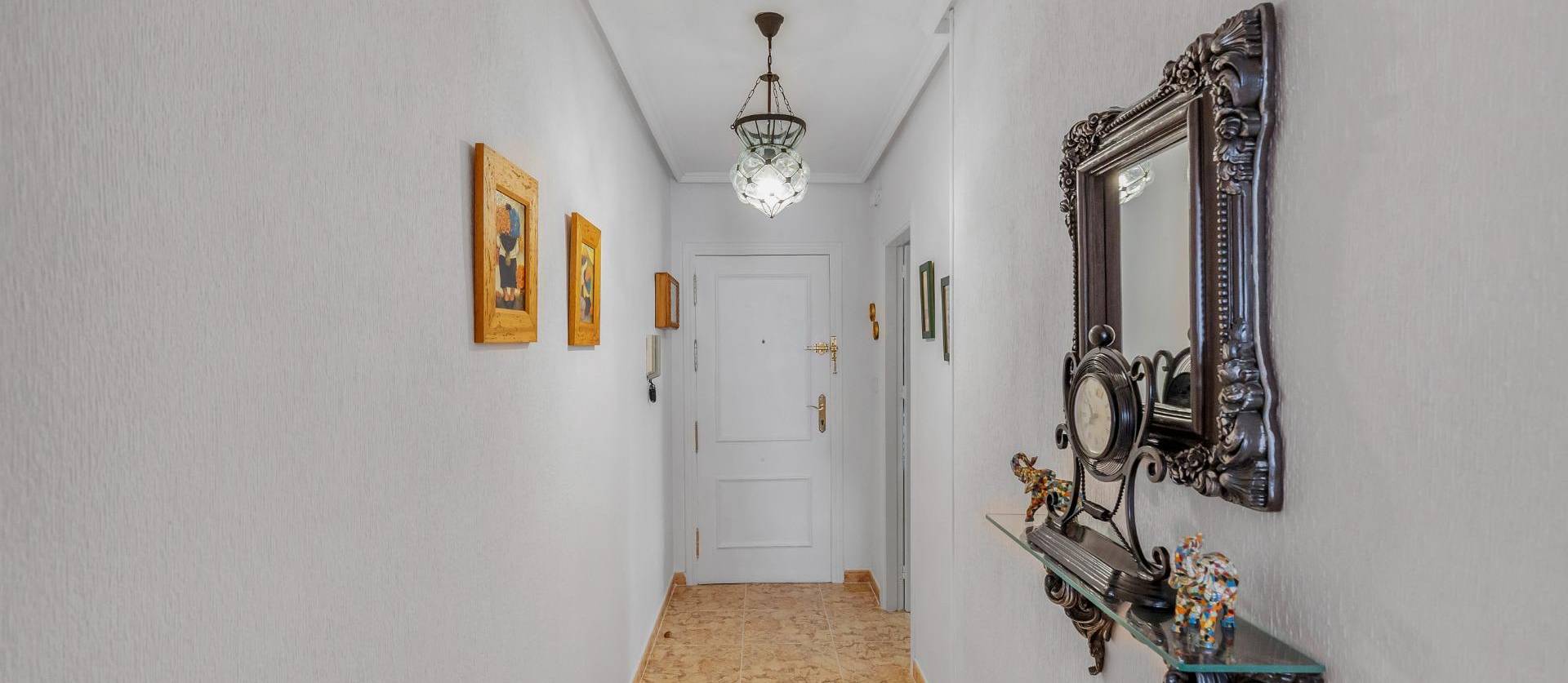 Sale - Apartment - Torrevieja - Estacion de autobuses