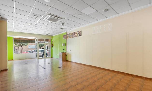 Venta - Comercial - Torrevieja - Centro