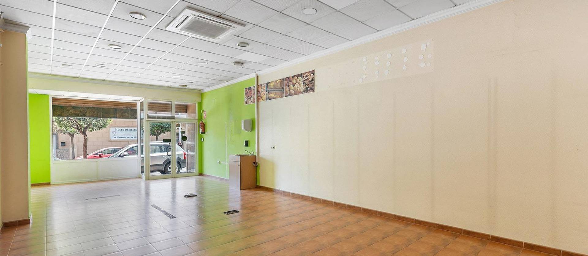Venta - Comercial - Torrevieja - Centro