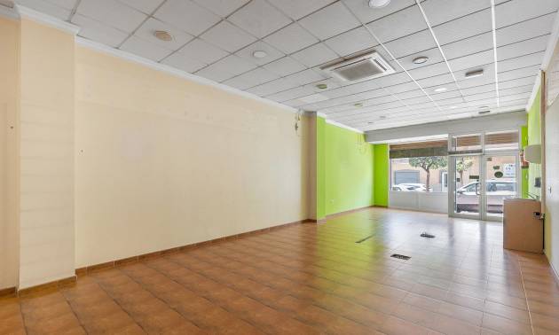Venta - Comercial - Torrevieja - Centro